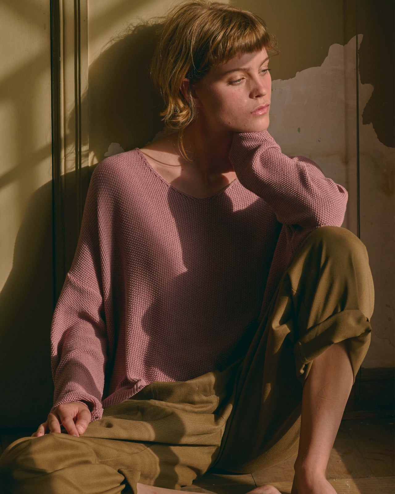 Sweater V _ Cosmos