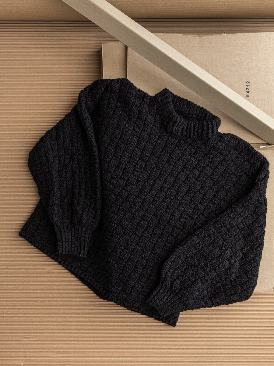 Sweater _ Yang